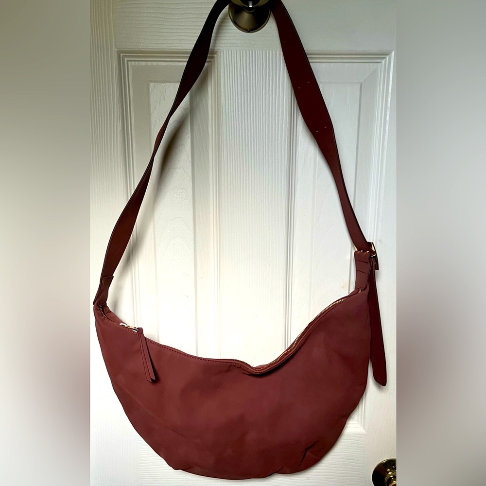 Universal Thread Brown Shoulder Bag - Picture 4 of 10